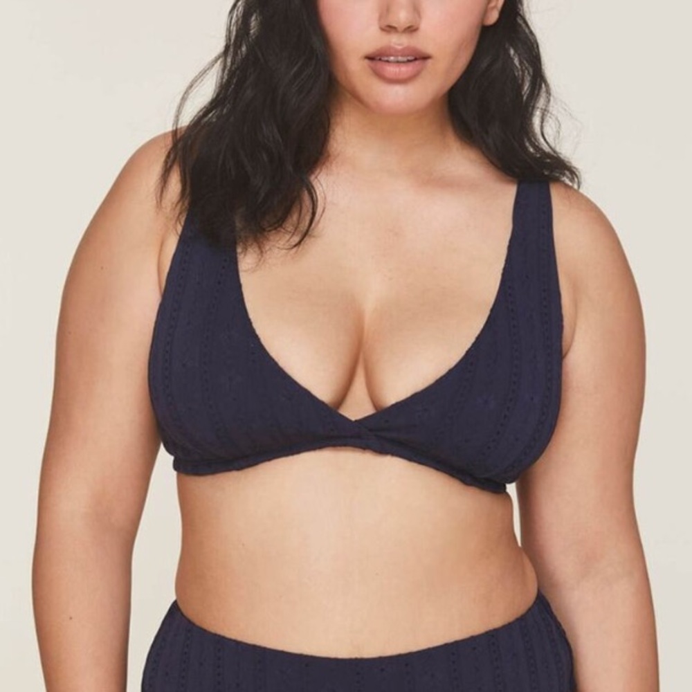 Andie Navy Eyelet Bikini Top - Dark Blue